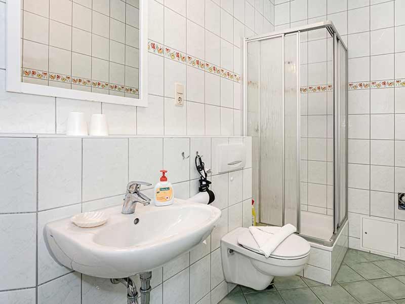 Strandvilla Ostpreussen - Dependance Strandhus ゼーバート・ヘリングスドルフ エクステリア 写真